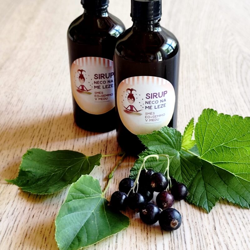Něco na mě leze - sirup